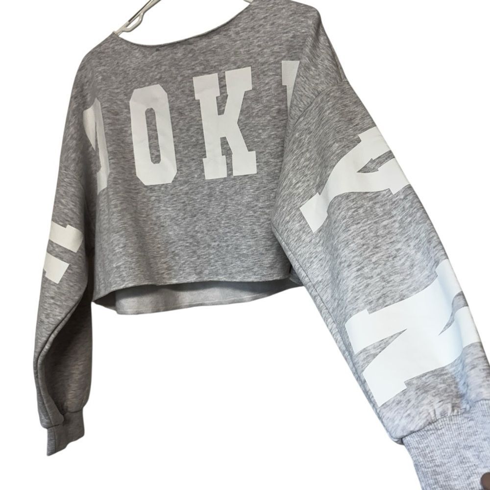 Primark Gray 'New York City Brooklyn' Cropped Sweatshirt - Picture 5 of 7